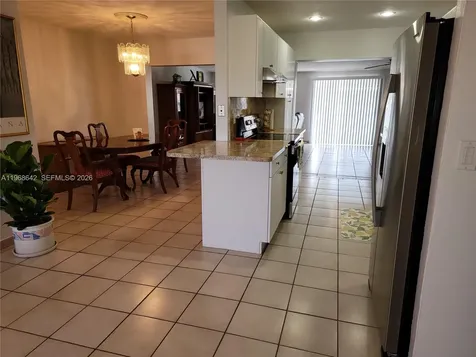 2054 SW 102nd Court Miami FL 33165