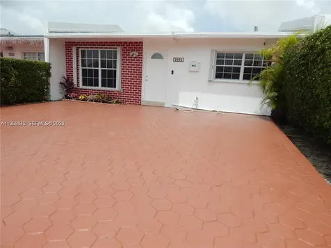 2054 SW 102nd Court Miami FL 33165