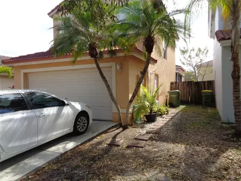 2060 SE 14th Street Homestead FL 33035