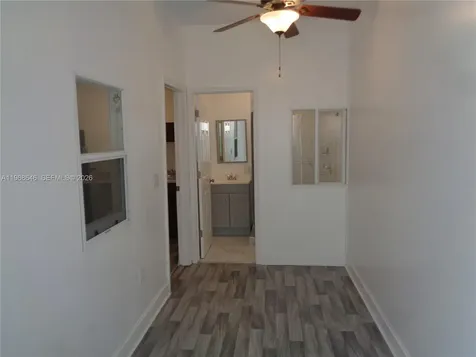 2060 SE 14th Street Homestead FL 33035
