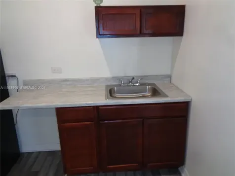 2060 SE 14th Street Homestead FL 33035