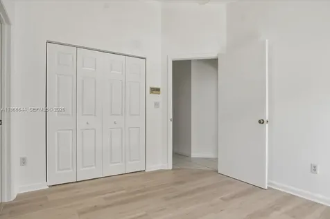 15246 SW 111th Street Miami FL 33196