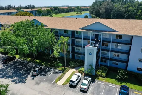 12500 SW 6th Street Pembroke Pines FL 33027