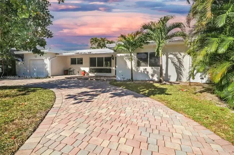 2031 NE 14th Court Fort Lauderdale FL 33304