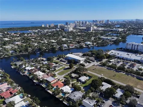 2031 NE 14th Court Fort Lauderdale FL 33304