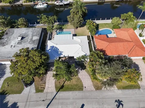 2031 NE 14th Court Fort Lauderdale FL 33304