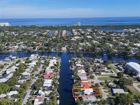 2031 NE 14th Court Fort Lauderdale FL 33304