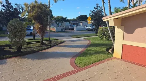 1315 NW 196th Terrace Miami Gardens FL 33169