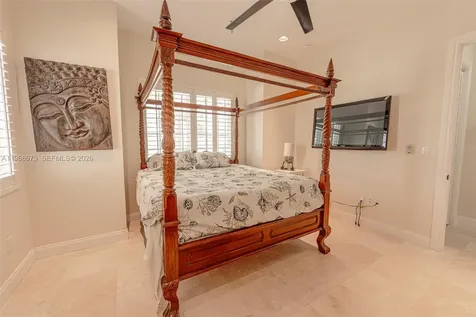 30825 Ortega Lane Big Pine FL 33043