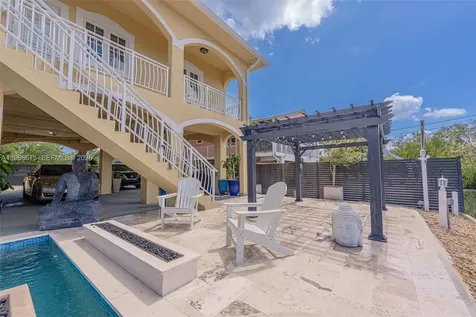 30825 Ortega Lane Big Pine FL 33043