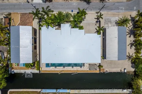 30825 Ortega Lane Big Pine FL 33043