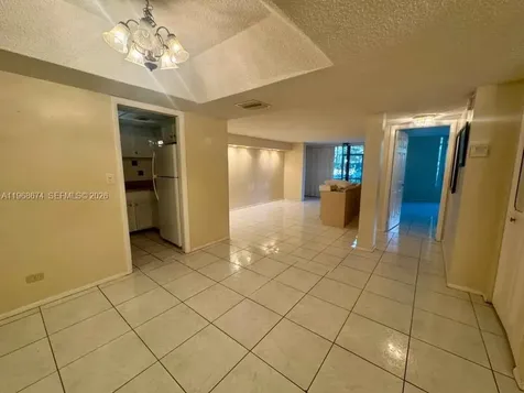 3720 Inverrary Drive Lauderhill FL 33319