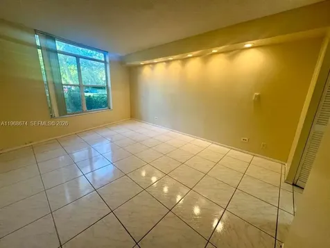 3720 Inverrary Drive Lauderhill FL 33319