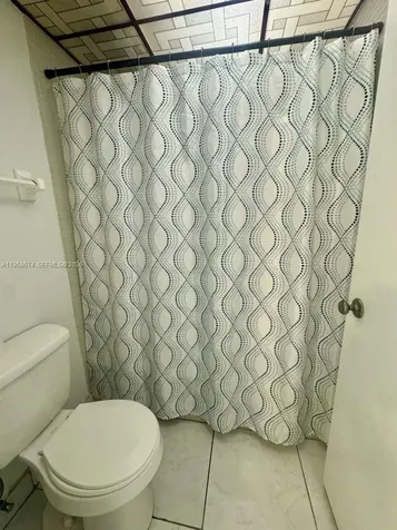 3720 Inverrary Drive Lauderhill FL 33319