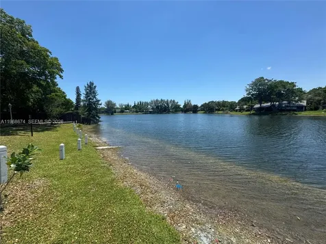 3720 Inverrary Drive Lauderhill FL 33319