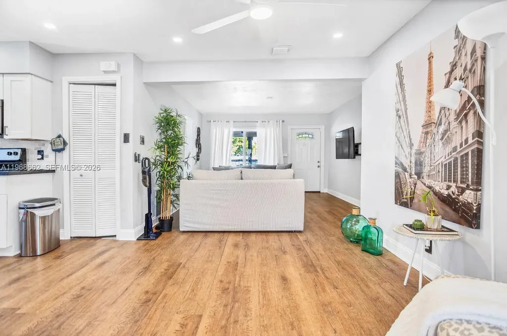 2450 NE 18th Street Pompano Beach FL 33062