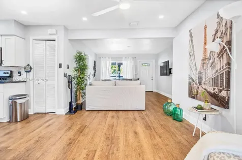 2450 NE 18th Street Pompano Beach FL 33062