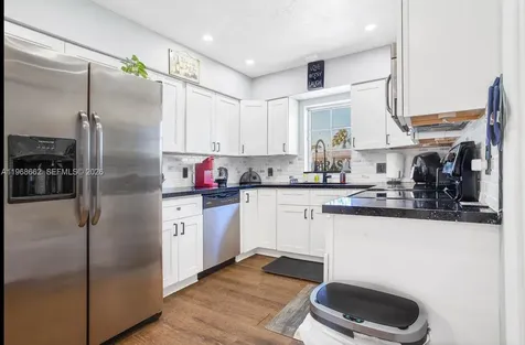 2450 NE 18th Street Pompano Beach FL 33062