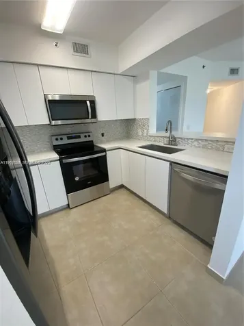 9300 Fontainebleau Boulevard Miami FL 33172