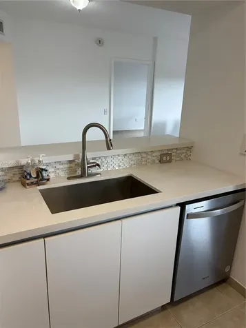 9300 Fontainebleau Boulevard Miami FL 33172