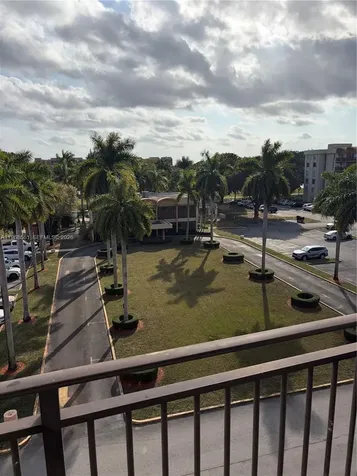 9300 Fontainebleau Boulevard Miami FL 33172