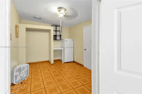 19201 SW 123rd Avenue Miami FL 33177
