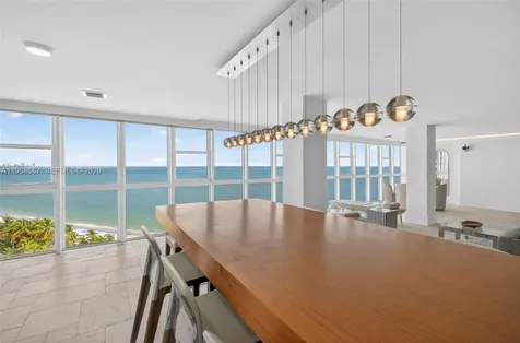 600 Grapetree Drive Key Biscayne FL 33149