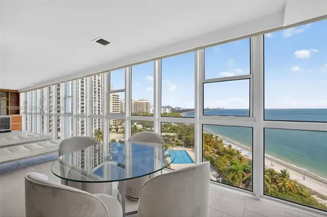 600 Grapetree Drive Key Biscayne FL 33149