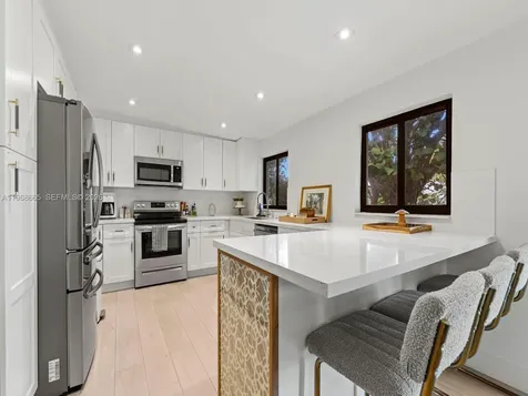 7731 SW 18th Terrace Miami FL 33155