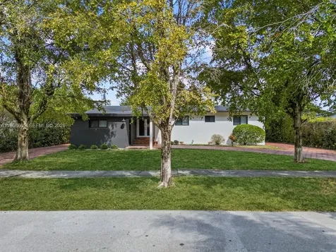 7731 SW 18th Terrace Miami FL 33155
