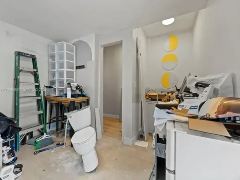 7731 SW 18th Terrace Miami FL 33155