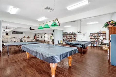 2861 Somerset Drive Lauderdale Lakes FL 33311