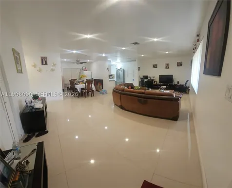 1760 NW 135th Street Miami FL 33167
