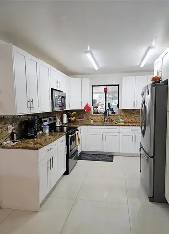 1760 NW 135th Street Miami FL 33167