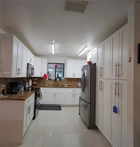 1760 NW 135th Street Miami FL 33167