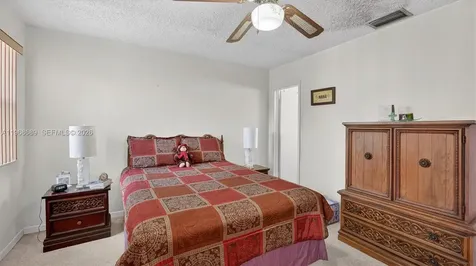 10413 NW 6th Street Pembroke Pines FL 33026
