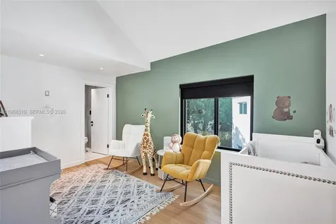 1977 S Oak Haven Circle Miami FL 33179