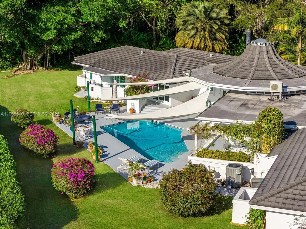 13300 SW 69th Avenue Pinecrest FL 33156