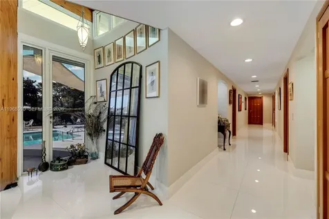 13300 SW 69th Avenue Pinecrest FL 33156