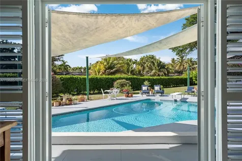 13300 SW 69th Avenue Pinecrest FL 33156