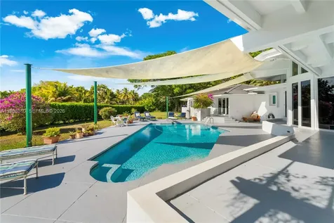 13300 SW 69th Avenue Pinecrest FL 33156