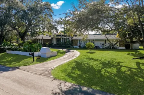 13300 SW 69th Avenue Pinecrest FL 33156