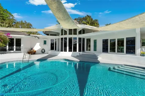 13300 SW 69th Avenue Pinecrest FL 33156