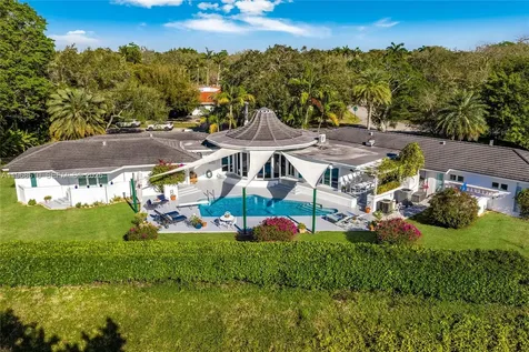 13300 SW 69th Avenue Pinecrest FL 33156