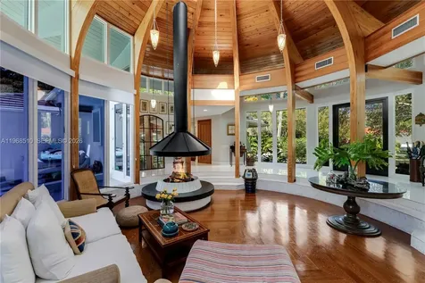 13300 SW 69th Avenue Pinecrest FL 33156