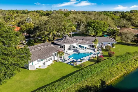 13300 SW 69th Avenue Pinecrest FL 33156