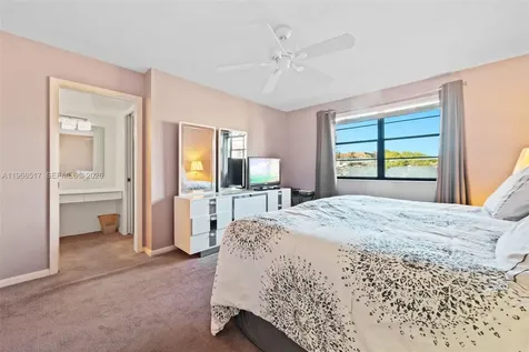 4950 E Sabal Palm Boulevard Tamarac FL 33319