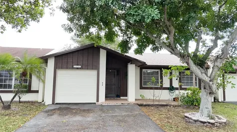5403 Laurel Oak Street Delray Beach FL 33484