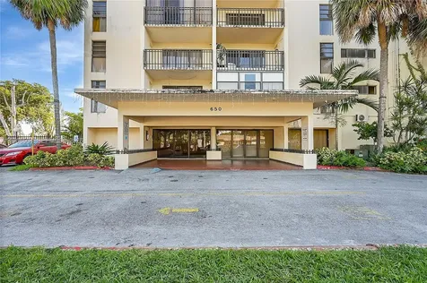 650 NE 149th Street Miami FL 33161