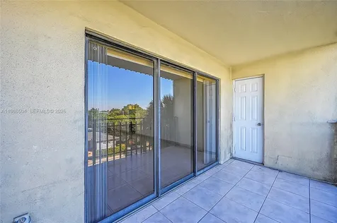650 NE 149th Street Miami FL 33161